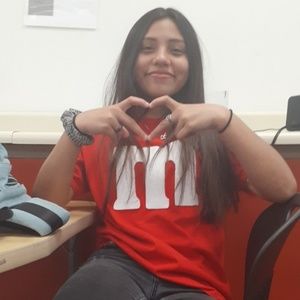 Meet your Posher, Katelyn